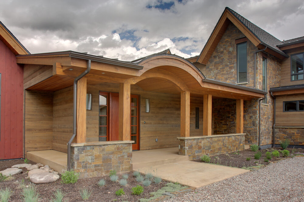 CRL4_Mtn-Contemporary_Exterior-2